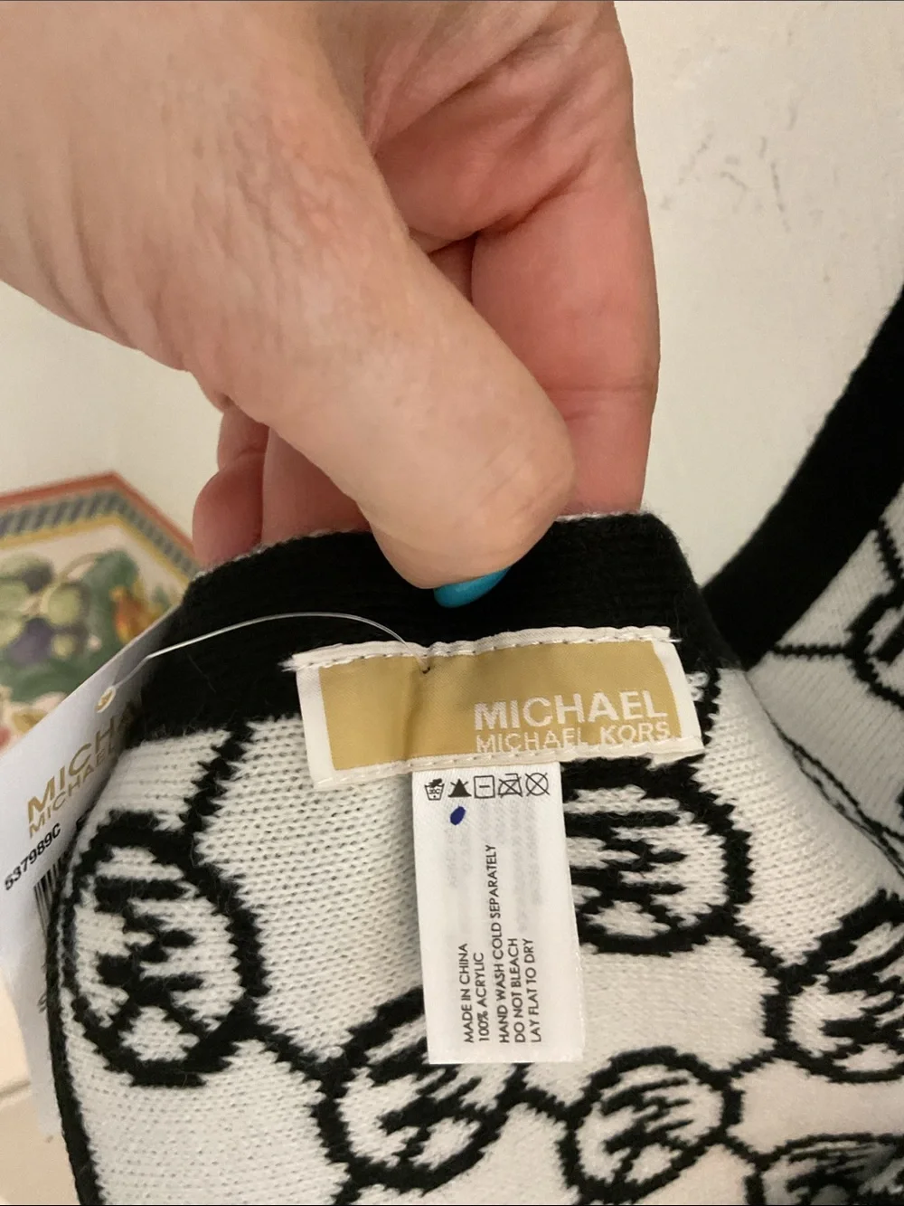 MICHAEL Michael Kors Jet Set Logo Print Reversible Scarf Black/White NWT